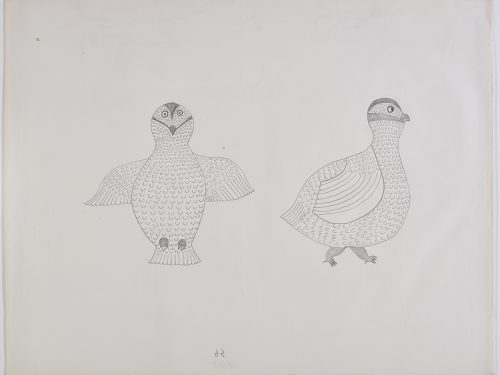 Un oiseau tourné vers la gauche et un autre oiseau vu de face. Œuvre bidimensionnelle exécutée en gris.