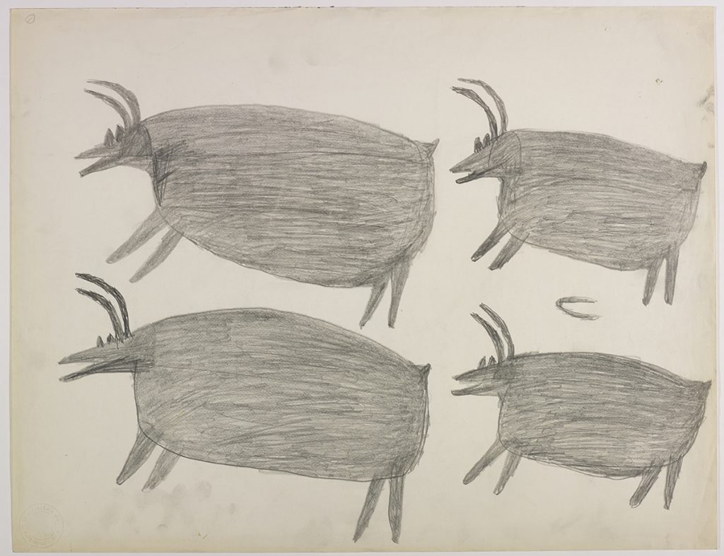 Quatre caribous tournés vers la gauche. Œuvre bidimensionnelle exécutée en gris.