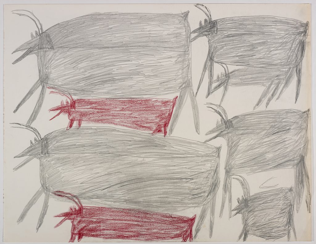 À gauche, deux petits caribous et deux gros; à droite, quatre caribous. Œuvre bidimensionnelle exécutée en gris et rouge.