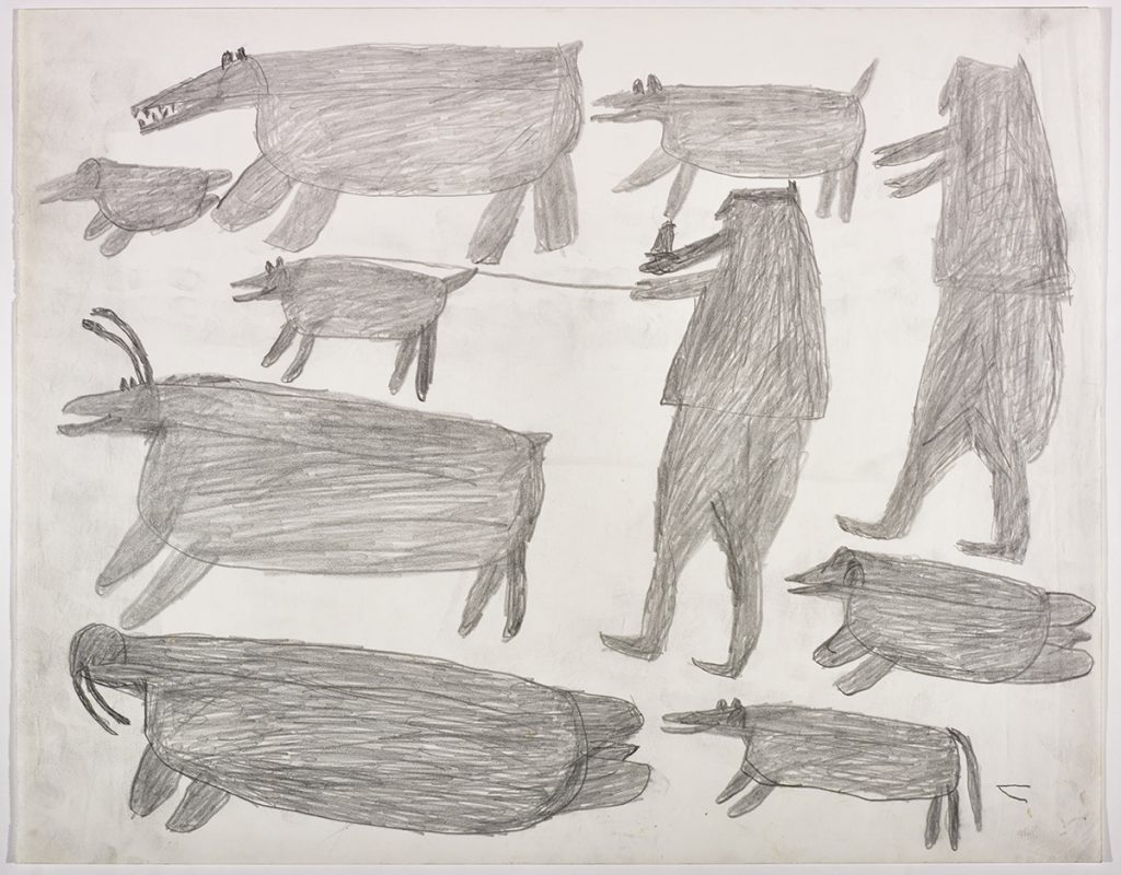 À gauche, un ours polaire, un phoque, un chien, un caribou et un morse; à droite, deux figures humaines, deux chiens et un phoque. Œuvre bidimensionnelle exécutée en gris.